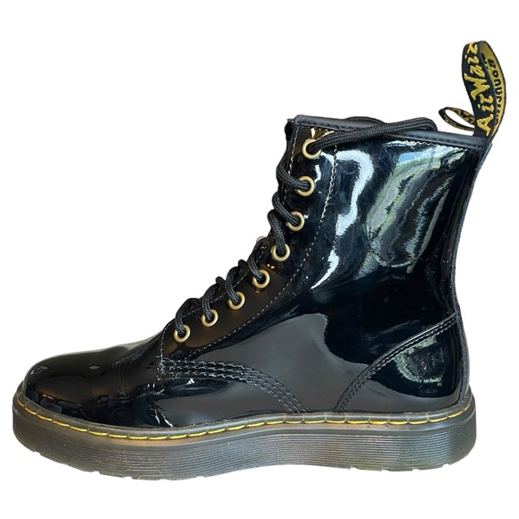 NWOB Women's Dr. Martens Black Patent Leather Combat Boots Full Lace Up Size 7 - Picture 6 of 16